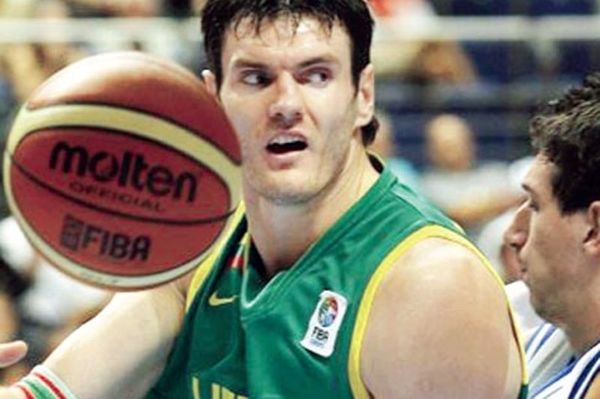 Οριστικά εκτός ο Λαβρίνοβιτς