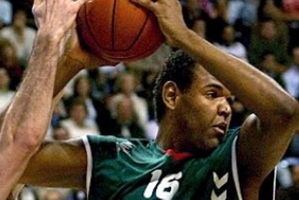 Στη λίστα του Πανιωνίου ο Πρέστες!