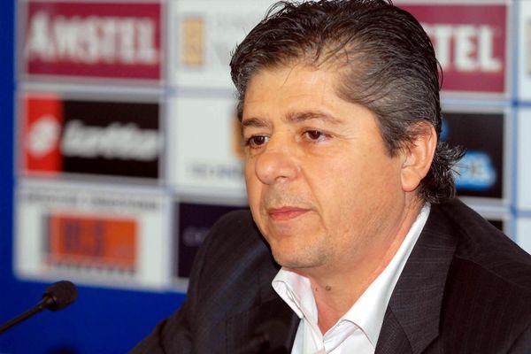 Έξαλλος ο Καϋμενάκης με το Διαιτητικό Δικαστήριο