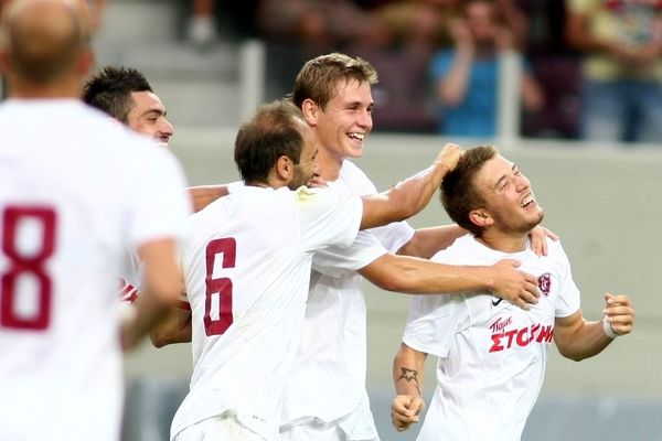 Ένα σκαλί πάνω η ΑΕΛ (photos)