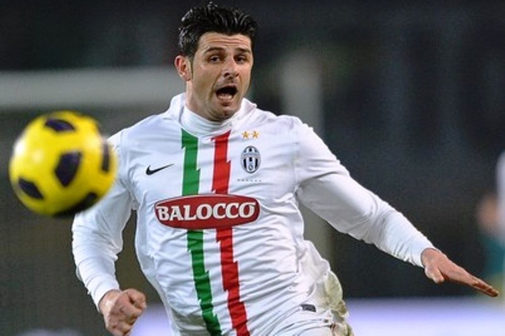 «Δεν φεύγει ο Ιακουίντα»