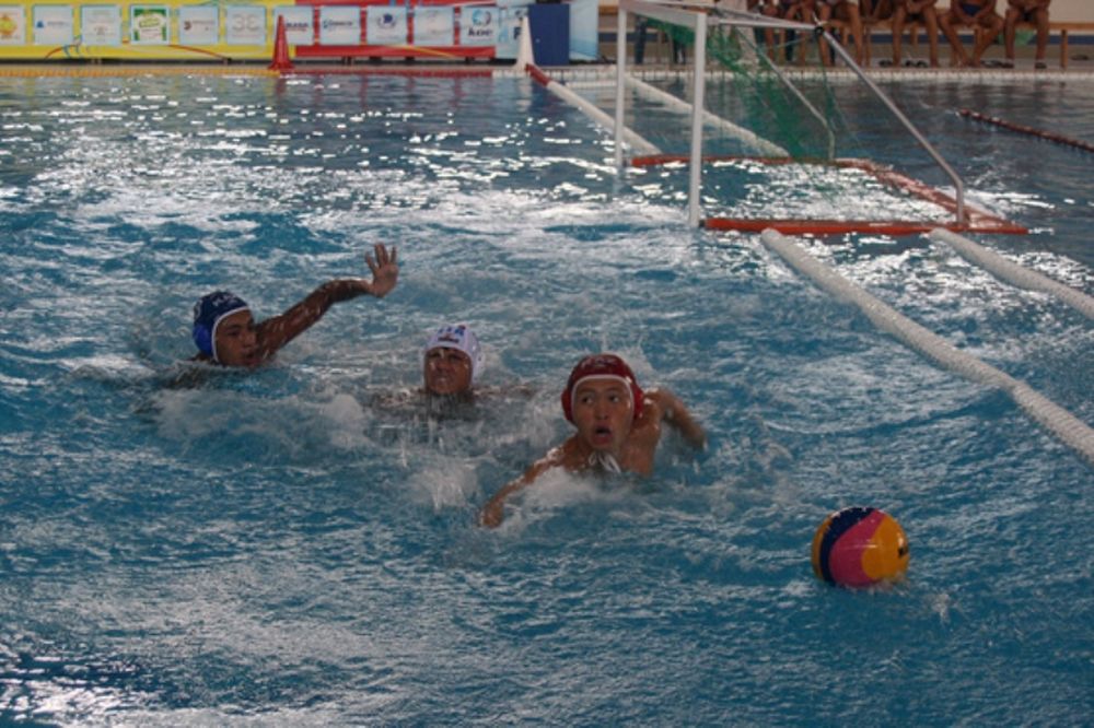 Χωρίς κόπο οι Ούγγροι