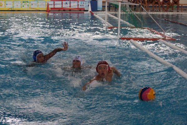 Χωρίς κόπο οι Ούγγροι