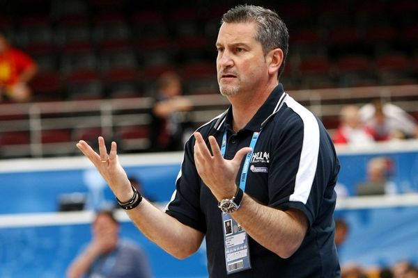 Ζούρος: «Δείξαμε σεβασμό...»