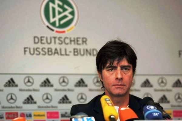 Λεβ: «Μαζί Γκέτσε, Οζίλ»