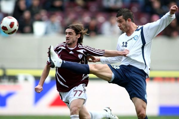 Ψάχνουν τη χρυσή τομή με Σίσιτς