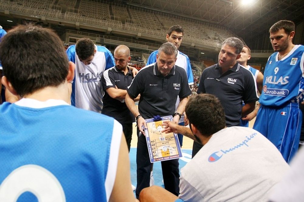 Η Ελλάδα παίζει μπάσκετ 