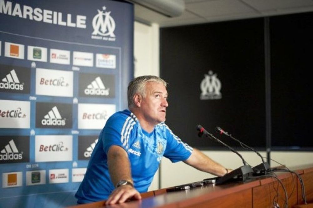 Ντεσάν: «Η Μπαρτσελόνα και οι άλλες»