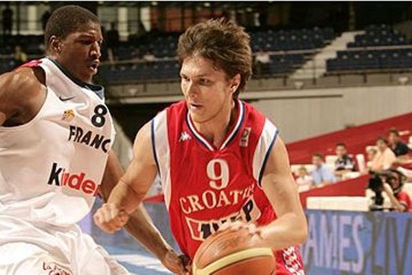 Νοκ άουτ ο Τόμας