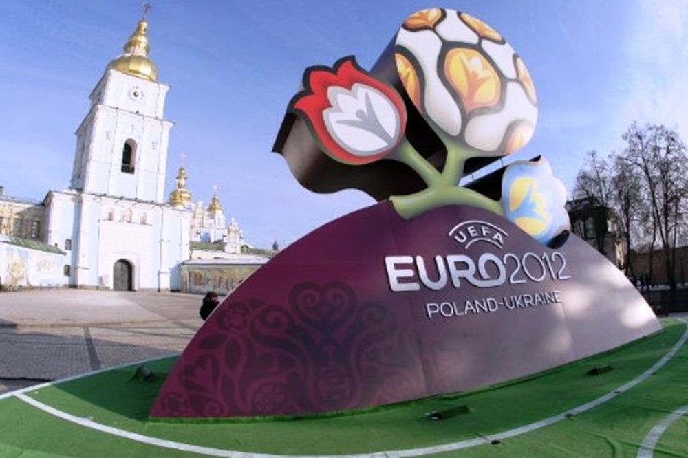 LIVE τα προκριματικά του Euro