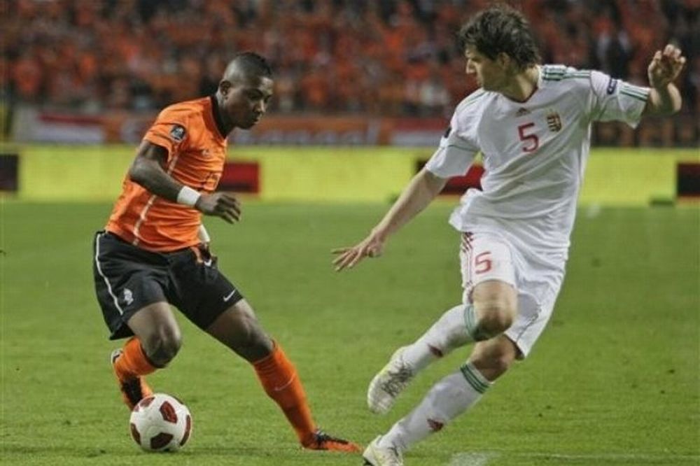 Ελία: «Ήρωας μου ο Ραβανέλι»!