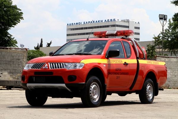 Ένα  Mitsubishi L200 για τη δασοπροστασία της Σκιάθου.