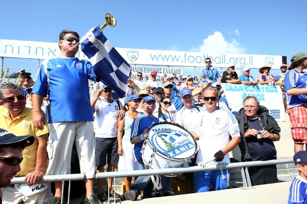 Έχασαν τη… φωνή τους