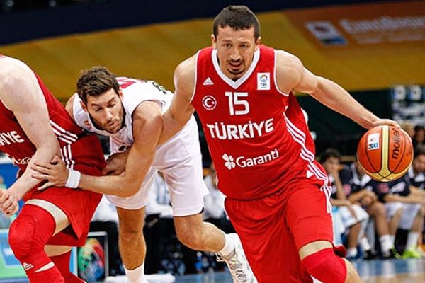 Ξεκινάει η… παρέλαση αστέρων