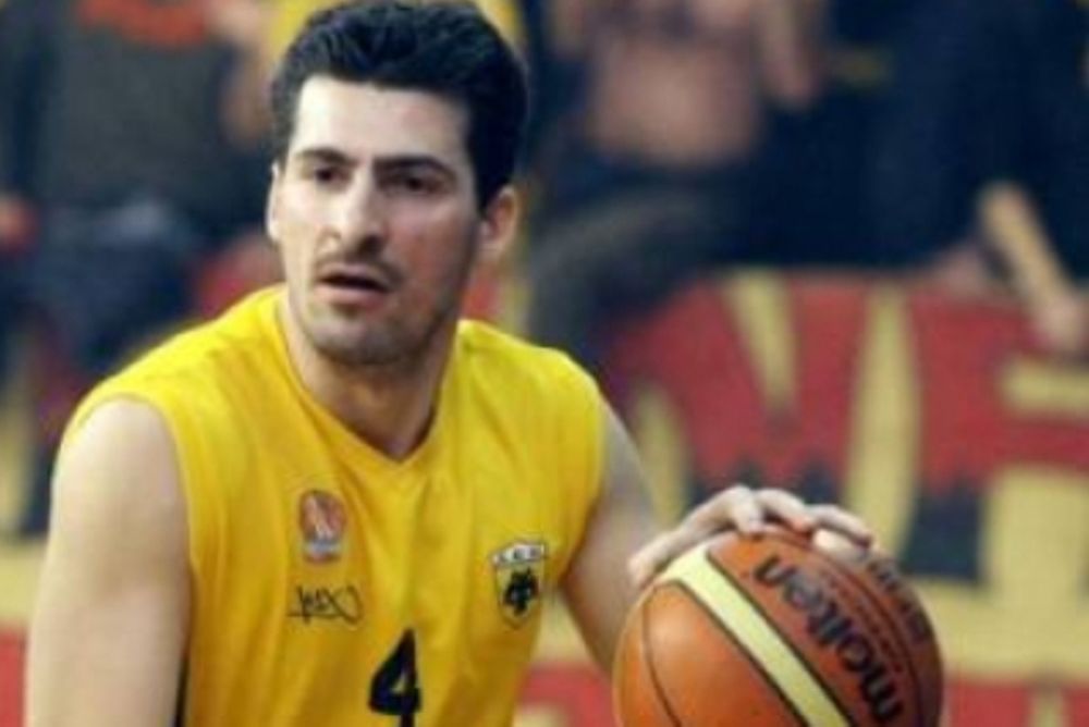 Αυλαία με Κυριακόπουλο