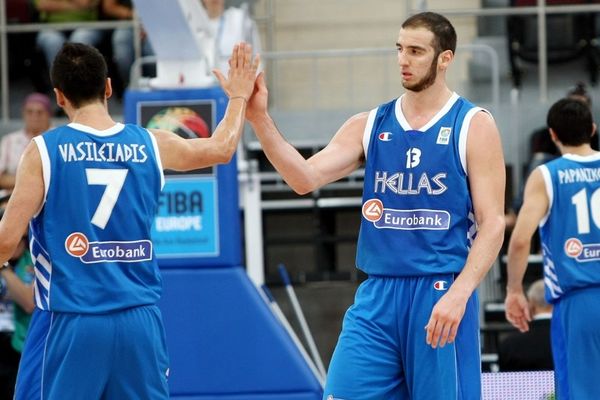 Αρωμα... στημένου εις βάρος της Ελλάδας