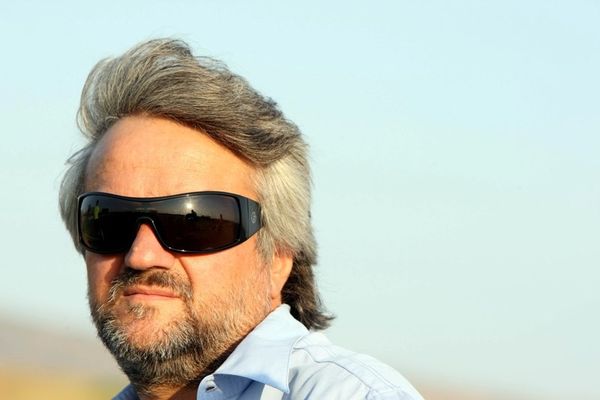 Λέει αντίο την Τρίτη ο Κομπότης!