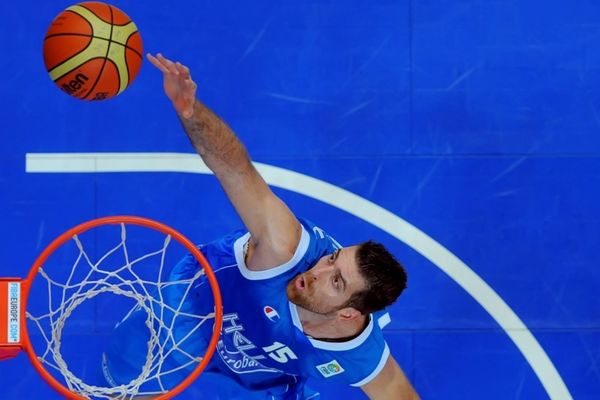 Καϊμακόγλου: «Να φτάσουμε όσο πιο ψηλά γίνεται» (vd)