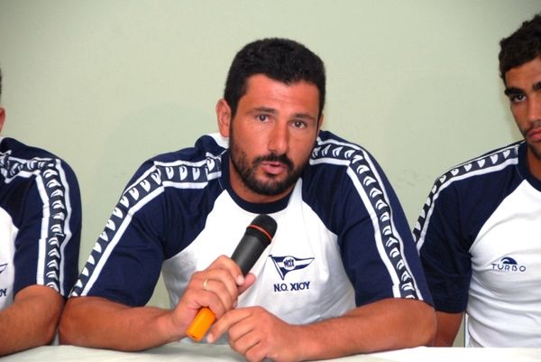 Καραμπέτσος: «Θέλουμε τον κόσμο» (video)