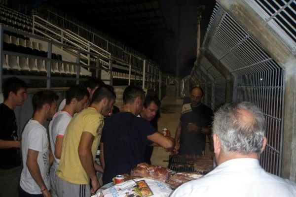 Barbeque στον Πιερικό με ψήστη τον… Σούλη (photos)