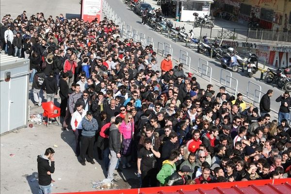 Τα τελευταία εισιτήρια με Μαρσέιγ!