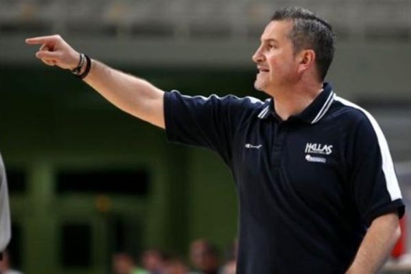 Ζούρος: «Και την ψυχή μας στο παρκέ»