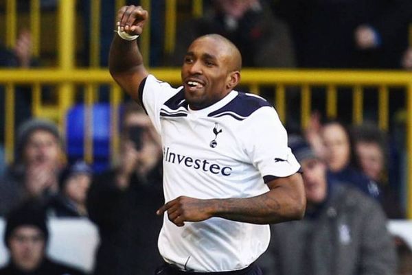 Ντεφόε: «Κάνει τα πάντα ο Αντεμπαγιόρ»