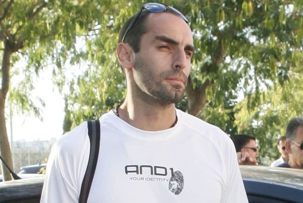 Υπέγραψαν Καλαμπόκης και Ράιτ