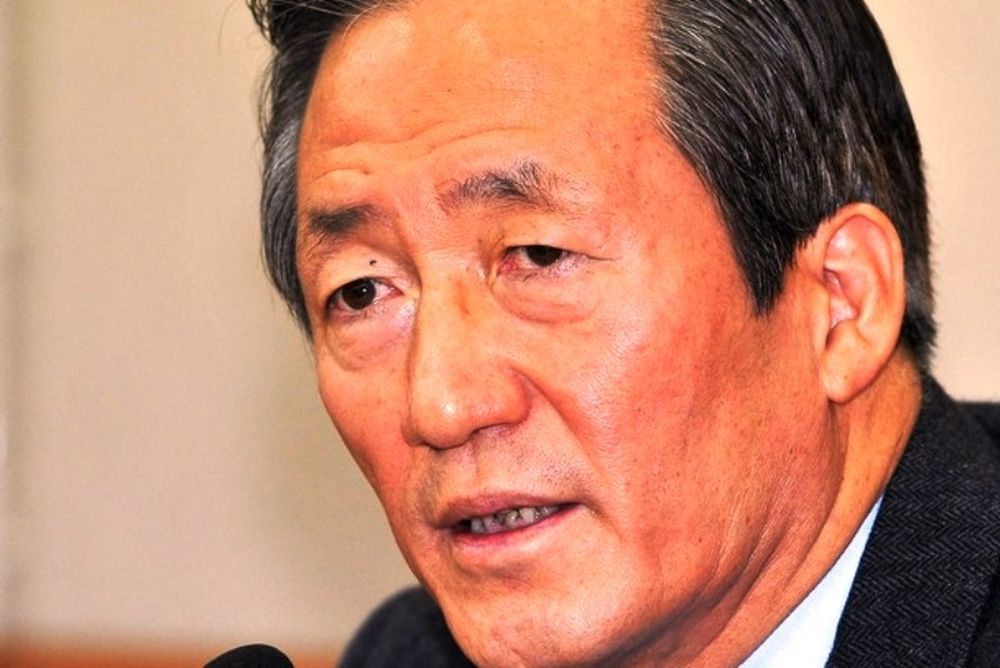 «Δικτάτορας ο Μπλάτερ»