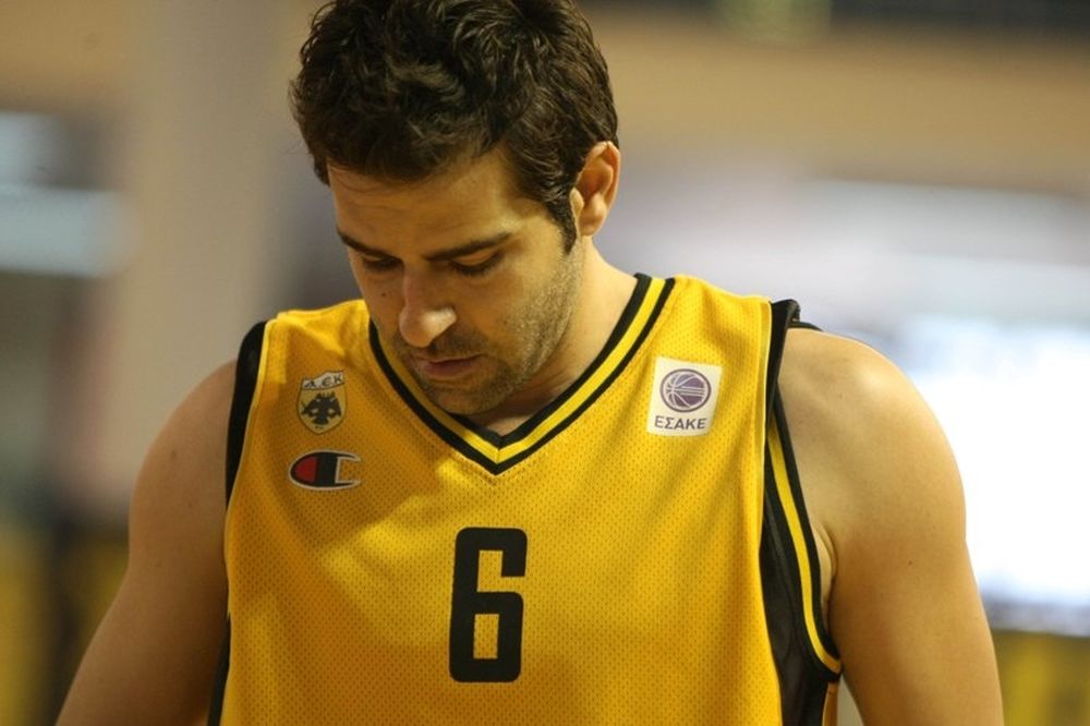 Οικονομάκης: «Θύμα πλάνης ο Μάκης»