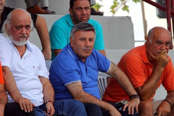 Ήττα Πανσερραϊκού, έξαλλος ο Θεοδωρίδης