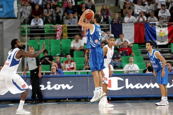 Συντριπτικά υπέρ της Ελλάδας η παράδοση