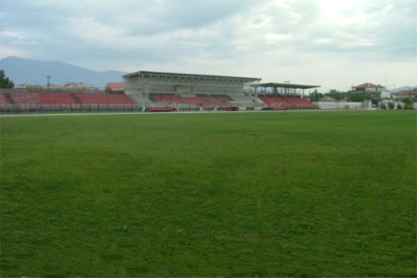 Εργασίες στον γήπεδο της Ηράκλειας 