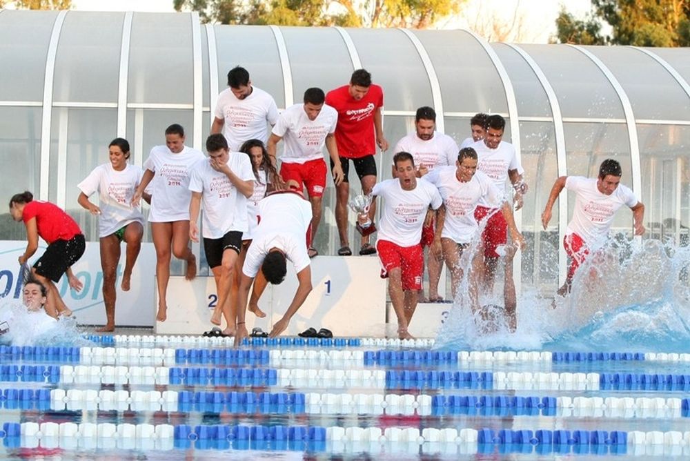 Τα είπαν Κουντούρης – κολυμβητές