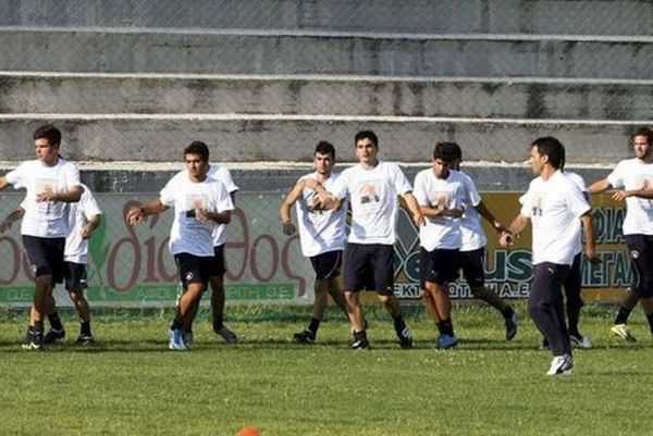 Αδειάζει το ρόστερ του ΑΟΚ