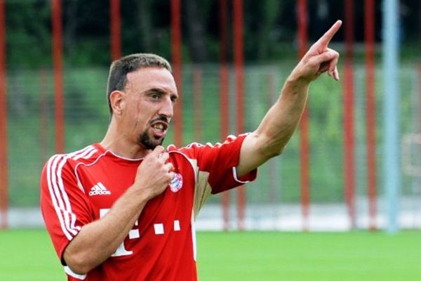 Χάινκες: «Στην κορυφή ο Ριμπερί»