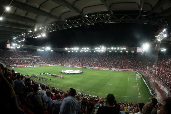 Ελάχιστα εισιτήρια με Ντόρτμουντ