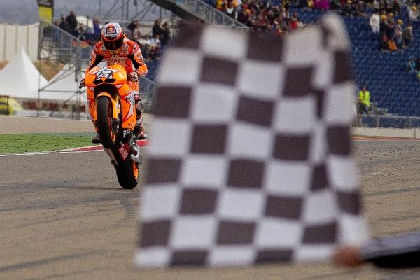 MotoGP Αραγκόν: Άπιαστος ο Στόνερ 