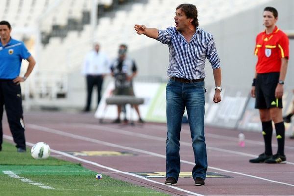 Καραγεωργίου: «Φεύγουμε πικραμένοι»