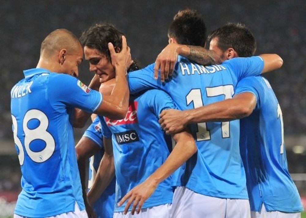 Μόνος του και όλοι τους!