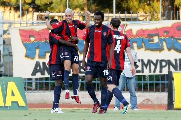 «Οι ίντριγκες βλάπτουν τον Πανιώνιο»