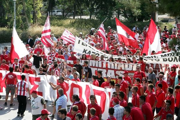 Νέα πορεία των «Austrian Boys»