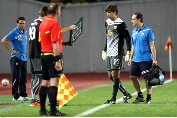 Νοκ άουτ ο «Dimis»