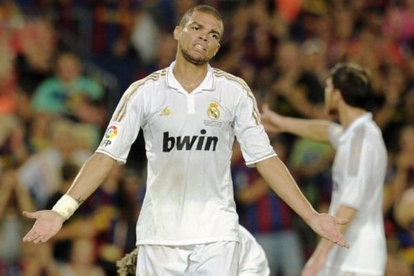 Ανησυχία για δύο