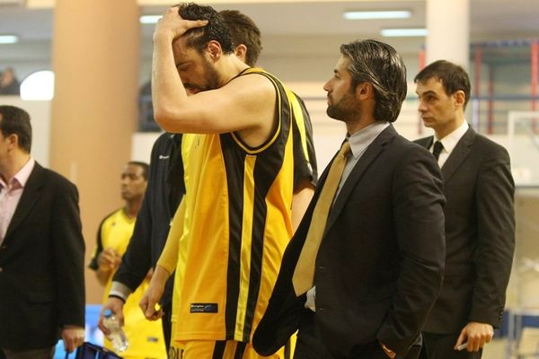 Οικονομάκης: «Nα ξαναζωντανέψει η Βασίλισσα»