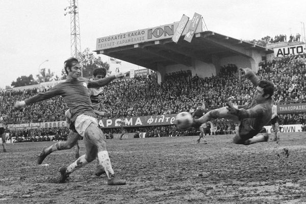 «Ψηλός» από ασήμι…