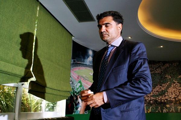 Δεν επιβεβαιώνει ο Βαρδινογιάννης