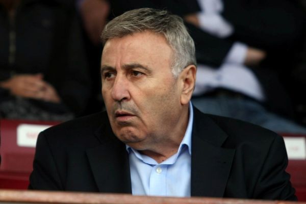 «Καρφιά» Θεοδωρίδη για Λεβαδειακό και Δόξα