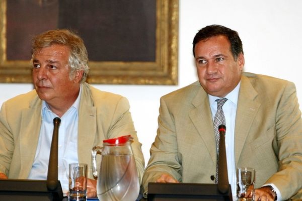 Ο Μπιτσαξής βάζει τους τίτλους τέλους...