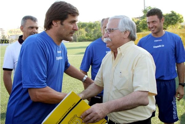 Τετ-α-τετ κορυφής στον Εργοτέλη